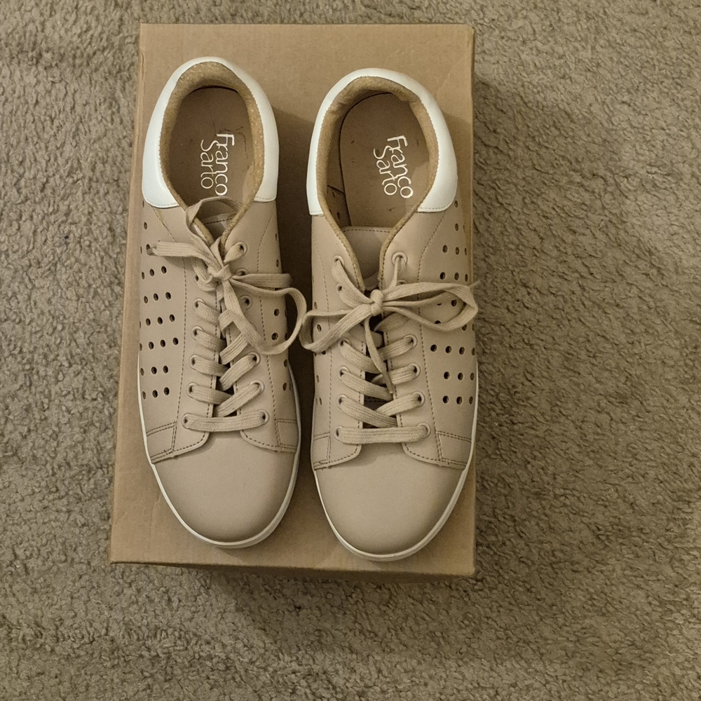 Franco Sarto Women's Tan Sneakers